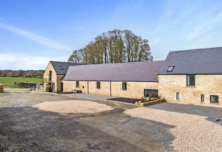 Images for Hillcrest Barn Laynes Court, Birdlip, Gloucester, Gloucestershire EAID:PritchardWeb BID:sales