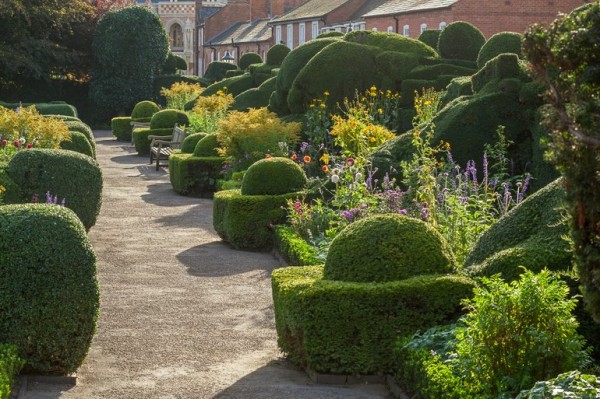 Shakespeare’s Gardens